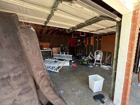 Debris and junk removal in Corpus Christi